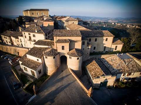siti di incontri pesaro