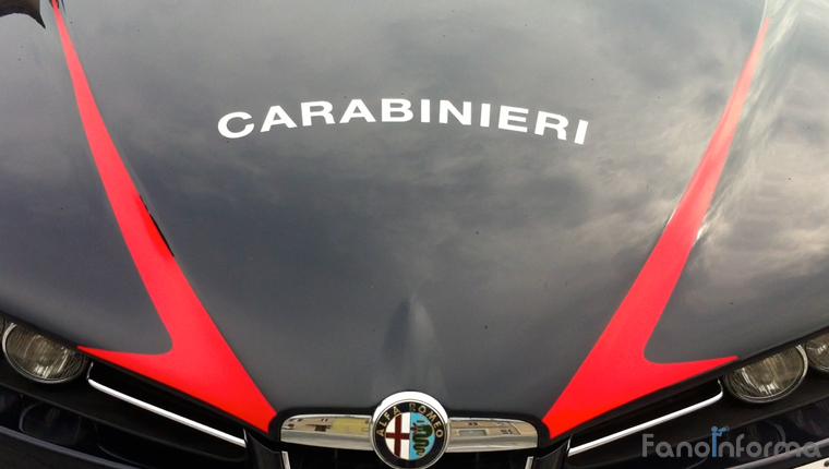 Carabinieri, un particolare dell'auto utilizzata dai militari