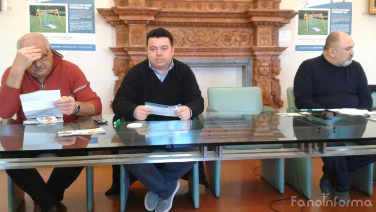 Bartolini, Pagnetti e Romiti presentano il progetto "Un'altalena per sognare"