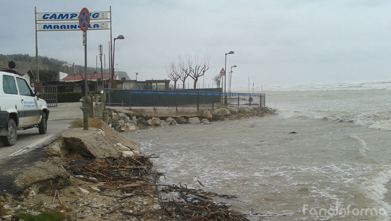 Maltempo a Pesaro: la spiaggia a Fosso Sejore