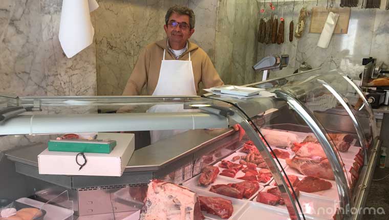 Claudio Talamelli, titolare macelleria omonima di via Cavour a Fano