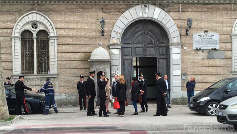 Il sopralluogo di Carabinieri e Demanio all'ex caserma Paolini di Fano, in viale Gramsci