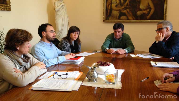 Parte della giunta del Comune di Fano guidata dal sindaco Massimo Seri. Da sinistra: Cecchetelli, Mascarin, Del Bianco, Seri, Marchegiani