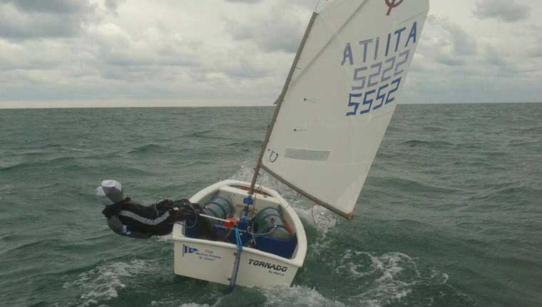 Un momento della regata di Marco Gradoni di Club Nautico Fanese "G. Vivani" di Fano