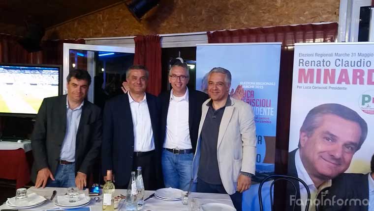 Da sinistra: il sindaco Massimo Ser, i candidati Renato Claudio Minardi e Luca Ceriscioli e il segretario Pd Fano Stefano Marchegiani