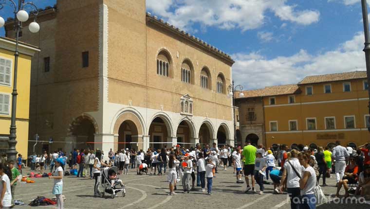 il Trofeo Dino Ambrosini in piazza XX Settembre a Fano