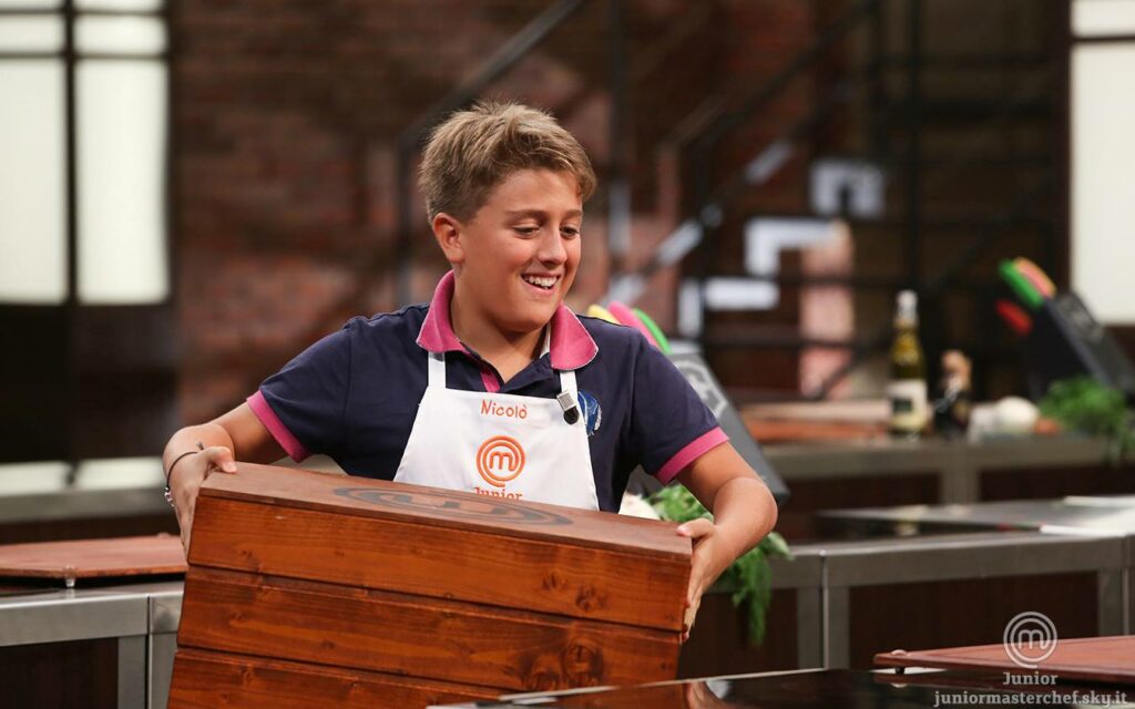 Nicolò Marcucci, il 12enne di Cagli che ha partecipato a Junior MasterChef (foto Facebook MasterChef Italia)