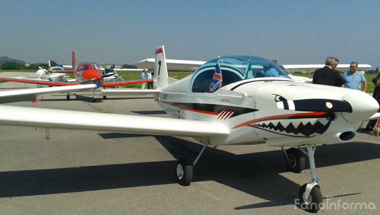 Un aereo dei piloti del Fly Fano Club