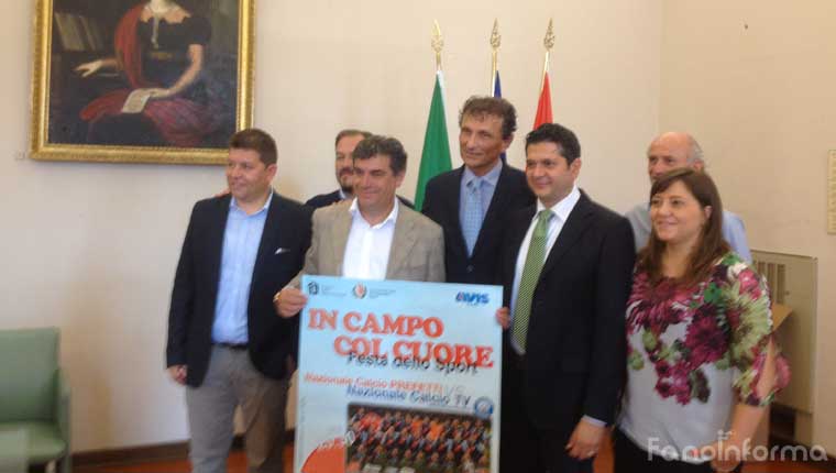 La presentazione della partita del cuore