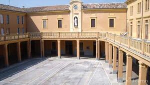 il cortile del Sant'Arcangelo di Fano