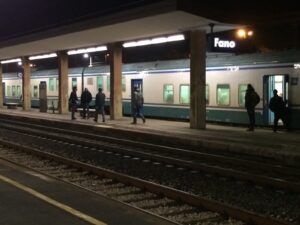 polizia in stazione