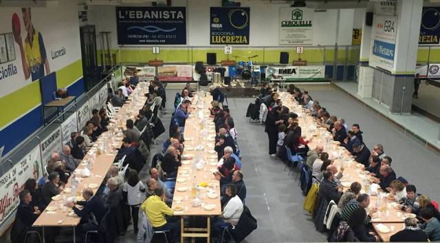 Tutti in campo per Federico