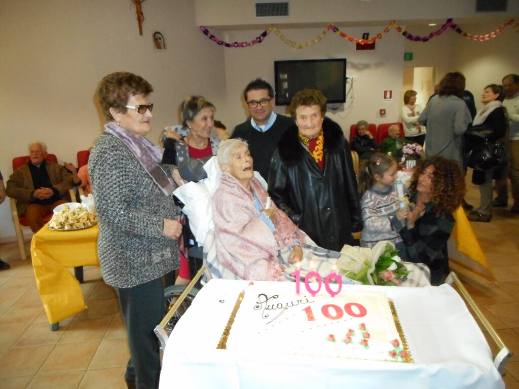 Nonnina centenaria