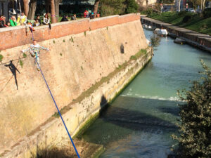 GliequilibristiSlackLineAncona