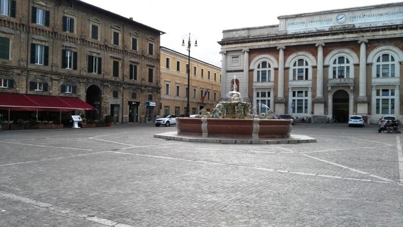 Piazza del Popolo a Pesaro