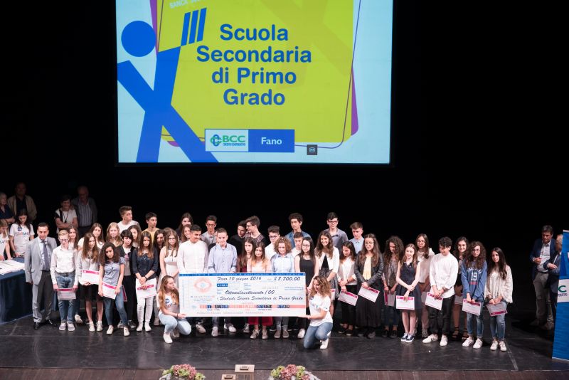 Foto di gruppo scuola secondaria di primo grado